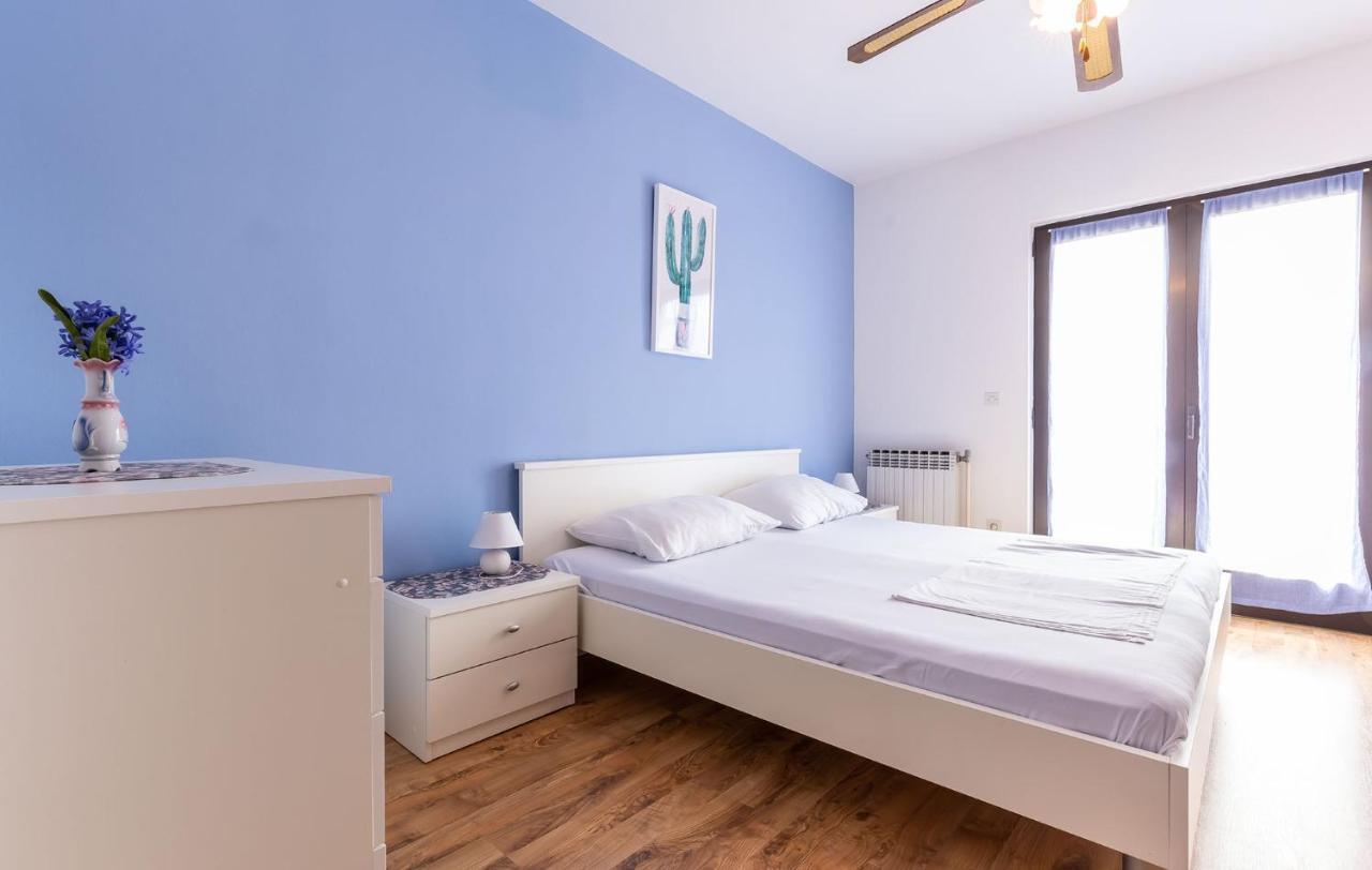 Milo Apartment Porec Exterior photo